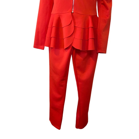 NWOT Red Two Piece Ruffle Pantsuit Women’s Size Large - Picture 7 of 16